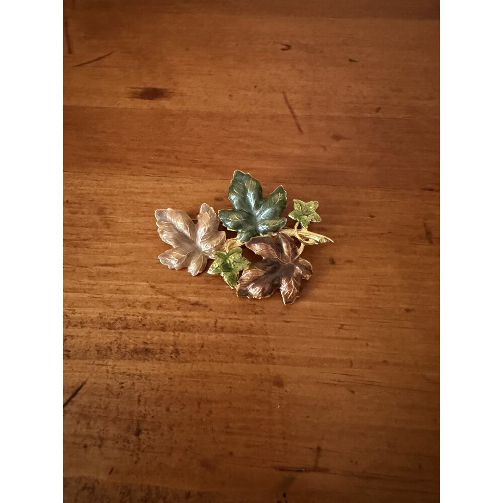 Vintage Signed KC Jagger Enamel Autumn Leaf Brooch Gold Tone Fall Leaves Signed